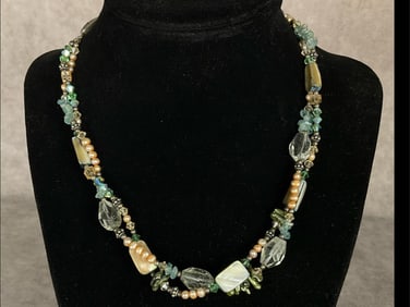 Tres Jolie Two Strand Necklace