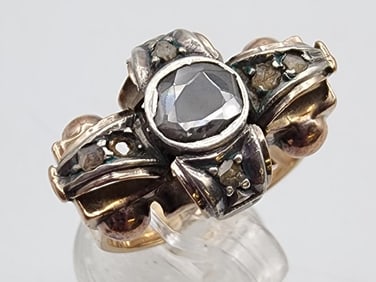 14k Gold & Diamonds Ring