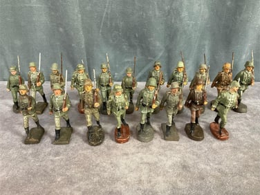 Elastolin Marching Soldiers