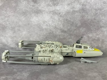 Star Wars Return of the Jedi Y-Wing Fighter