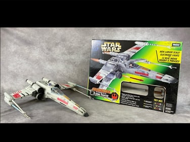 Star Wars X-Wing Fighter