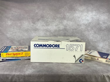 Commodore 1571 Disk Drive & Programs