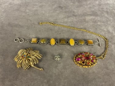 Vintage Costume Jewlery