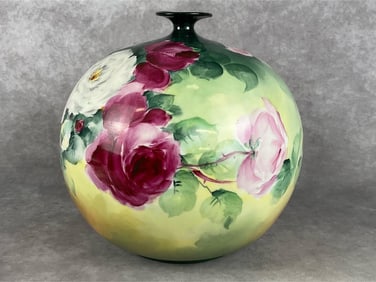 Impressive Lennox Belleck Vase