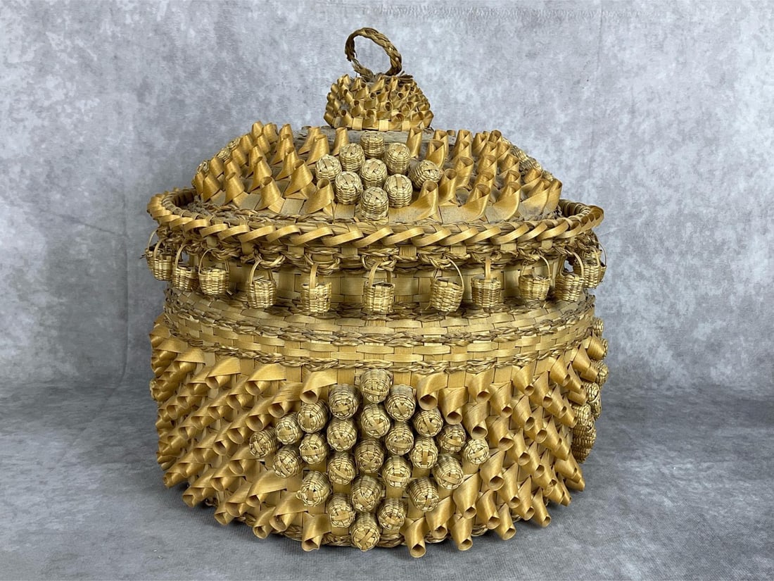 Mary Adams Mohawk Basket: Well known Native American artist Mary Kawennatakie Adams handmade splint ash and sweet grass Pope Basket. A few pieces have fallen off, but three are included for repair. Ring on top of lid has broke