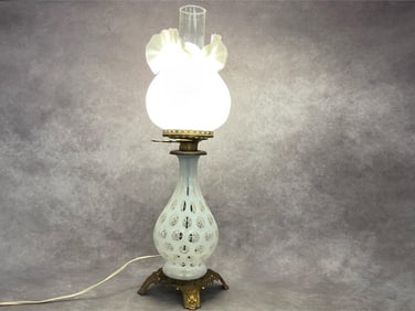 Fenton Coin Dot Lamp