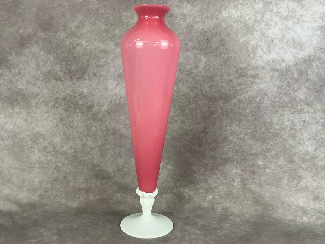 Stelvia Opalina Florentina Vase: 1960's Opaque pink with white base. In good condition. Measures 4 inches wide x 16 inches tall.