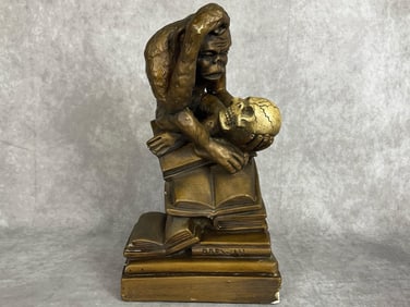 Darwin Monkey Statue
