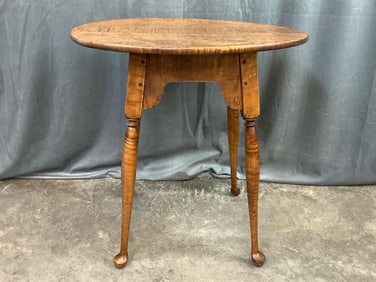 Tiger Oak Table