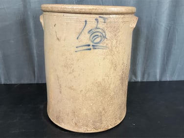 Fifteen Gallon Crock