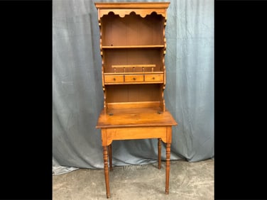 Maple Desk Hutch