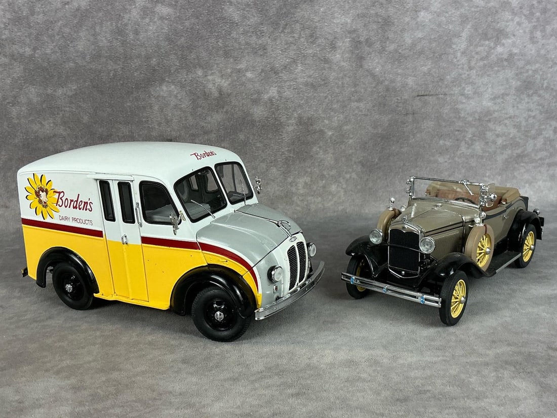 Danbury Mint 1931 Ford Model A Roadster (1 of 16)