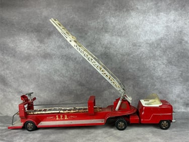 1950s Structo S.F.D. Hydraulic Hook & Ladder Fire Truck