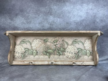 Dublin Virginia Handmade Hydrangea Shelf
