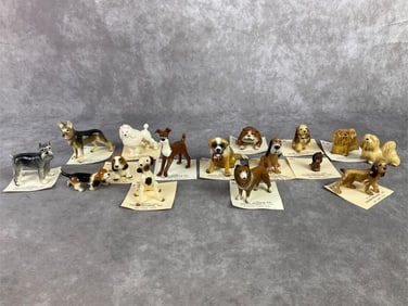 Hagen Renaker Dog Lot