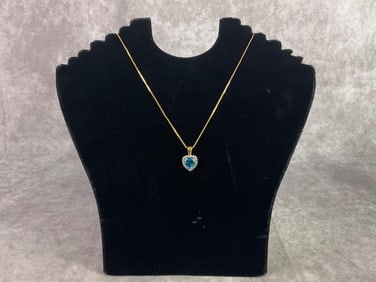 Ladies 10kt Necklace