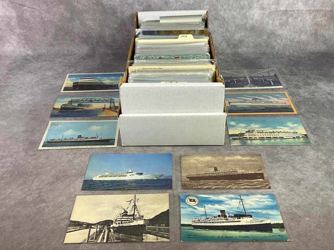 Lot of Approximately 700 Postcards (1 of 7)