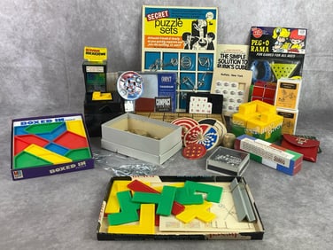 Puzzles, Brain Teasers & Toys