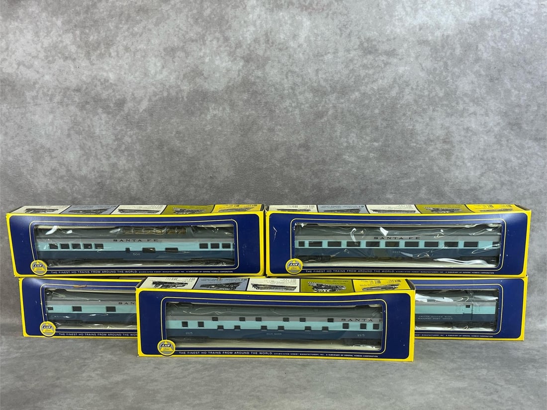 AHM Passenger Cars (1 of 20)