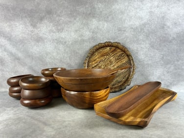 Wooden Serving Lot