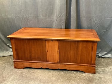 Lane Cedar Chest