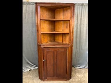 Farmhouse Corner Cabinet