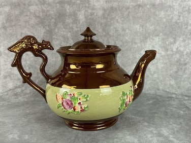 Lustre Tea Pot