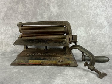 American Machine Co. Pleating Fluter