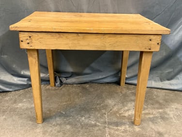 Farmhouse Table
