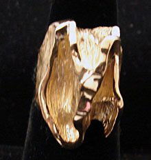 Ole Lynggaard Jewelry: Ole Lynggaard abstract leaf ring in 18k yellow gold. Marked "OLEL 750 18k." Model# 294-4. 15 grams. Comes with original Lynggaard tag. Original retail price $1,200.