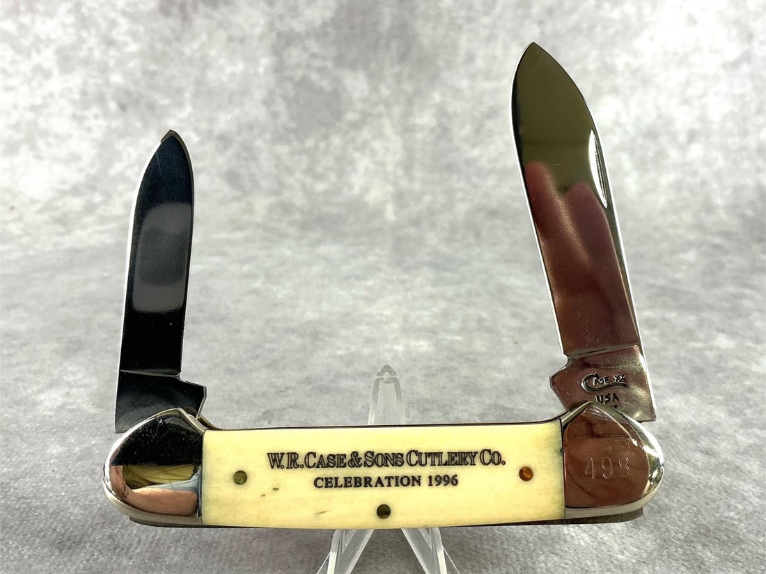 1996 W.R. Case & Sons Presidents Canoe Knife: W.R. Case and Sons Cutlery Co. celebration 1996 presidents knife. No. 498 of 500. Has signature of George T. Brinkley etched into the handle. Never sharpened or carried, very tight snap. Very good con
