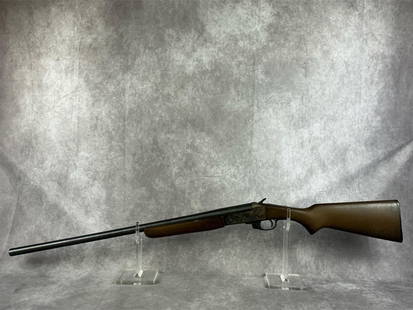 Stevens 9478 Single Shot 12 ga. Shotgun: Serial number D032609. Break action single shot shotgun. In fair condition, with patina present. Barrel and gun needs proper cleaning. Barrel measures 28 inches long. Gun measures 44.5 inches long tot