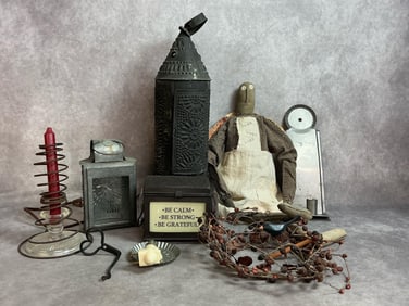 Primitive Decor