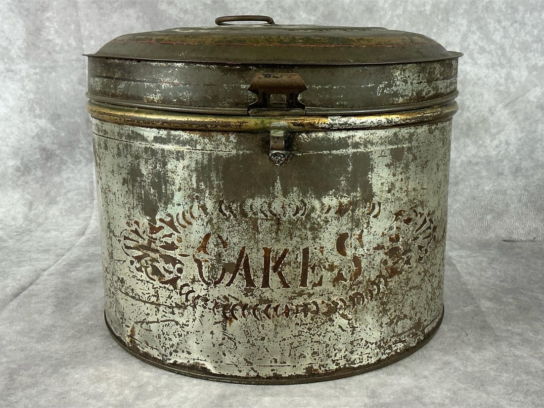 Early Cake Tin (1 of 9)