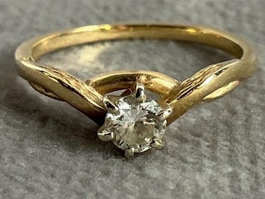 14k Diamond Accent Ring