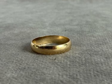 14k Yellow Gold Band