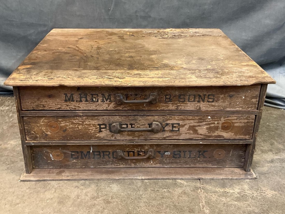 Spool Cabinet (1 of 7)