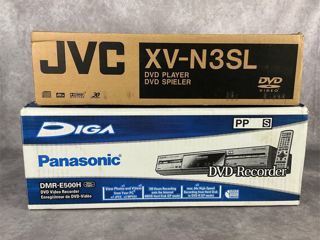 DVD Recorder & Player (1 of 7)