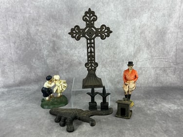 Cast Iron Doorstops and Decor