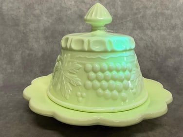 Mosser Uranium Glass
