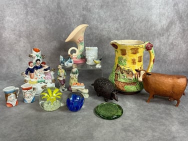 Collectible Vases & Knickknacks