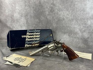 S&W 29-3 44 Mag Revolver With Box!