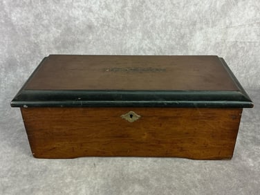 Late 19th century Victorian Swiss cylinder music box. Missing Marquetry inlay on top.