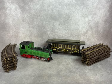 Mid to late 1900s train set. Lehmann Gross Bahn 2073 G scale locomotive, 3061 passenger car, twelve
