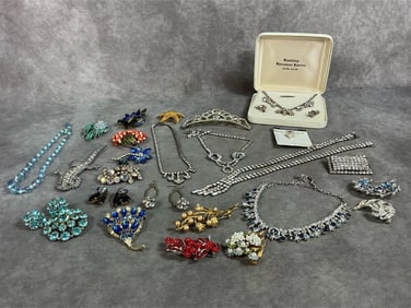 Twenty six pieces or sets of vintage to modern jewelry. Included is a rhinestone choker and earrings
