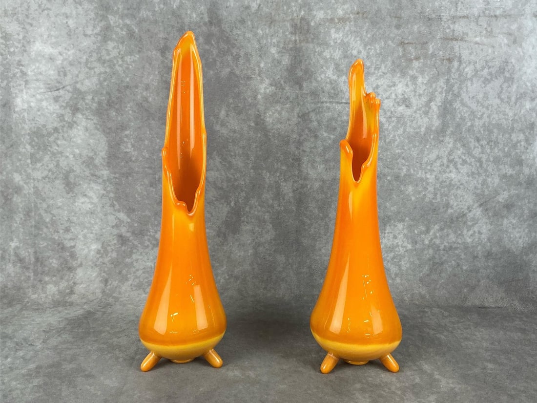 L.E. Smith Bittersweet  "Swung" Glass Vases (1 of 10)