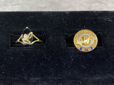 10kt Gold Ring & Service Pin