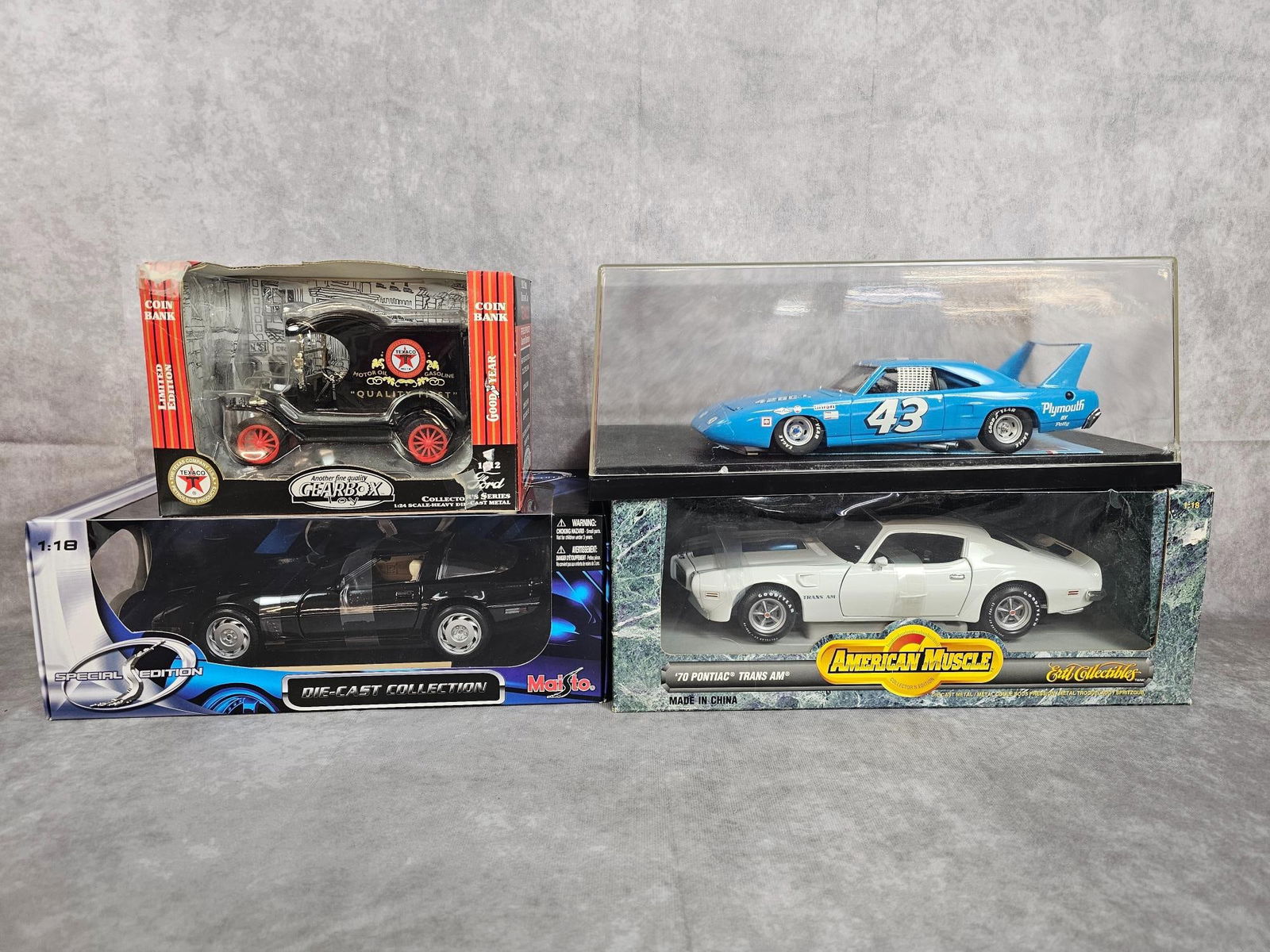 Die Cast Model Cars (1 of 12)