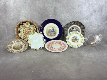 Assorted collectible Vintage Plates