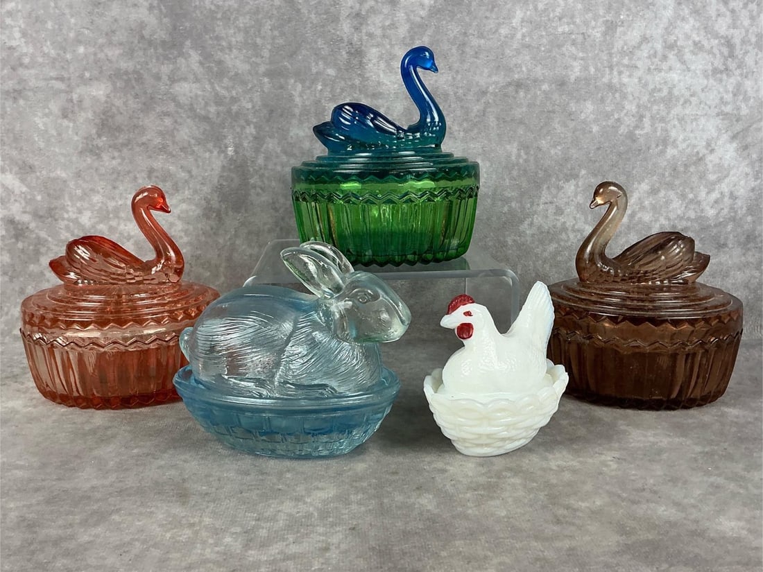 Jeanette Powder/Candy Dishes (1 of 10)